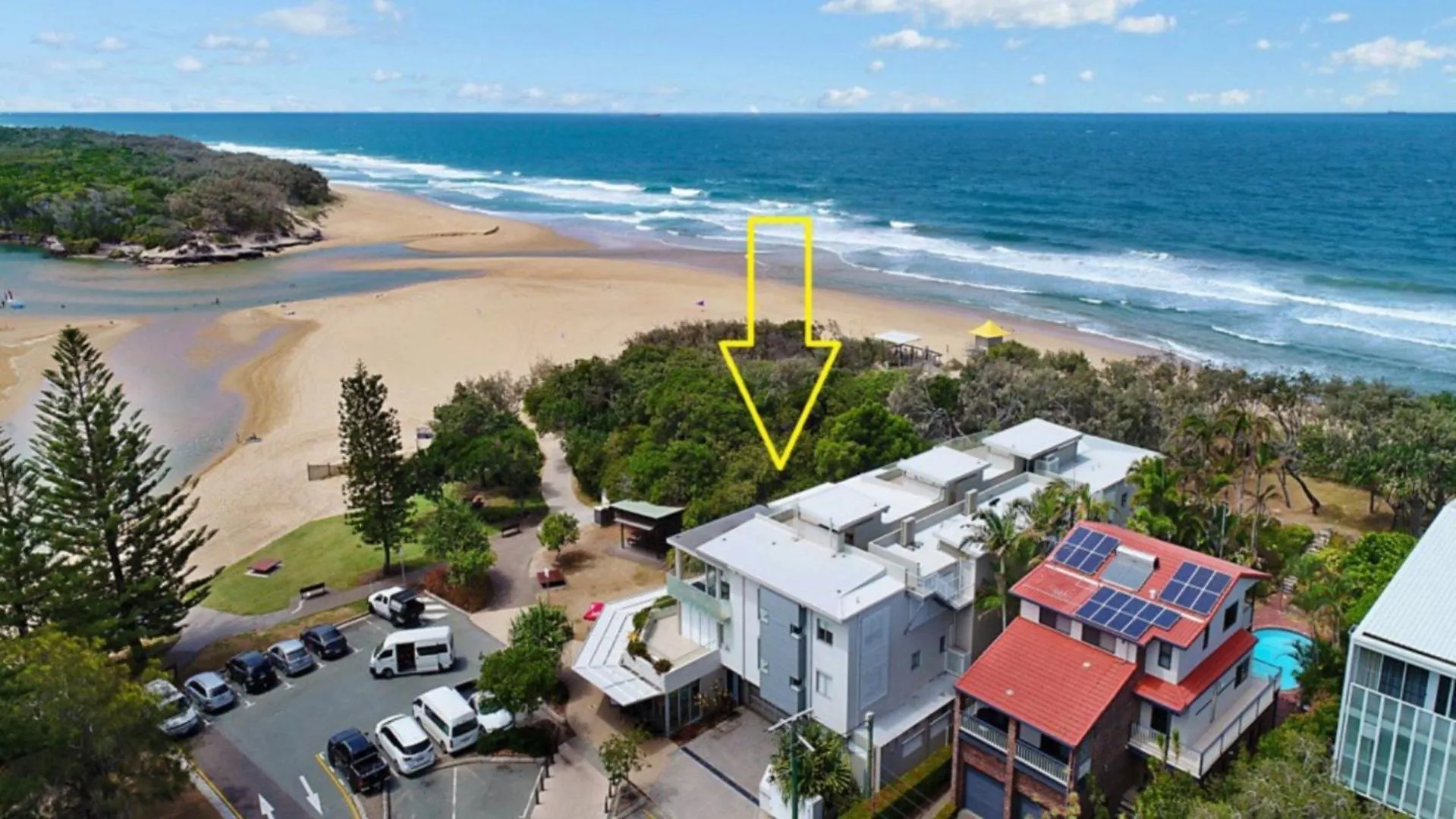 Surfside One Unit 1 Apartment Kawana Waters Australia